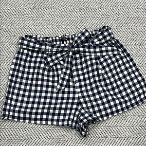 Express Women's Navy and White Gingham Tie-Waist High Rise Shorts